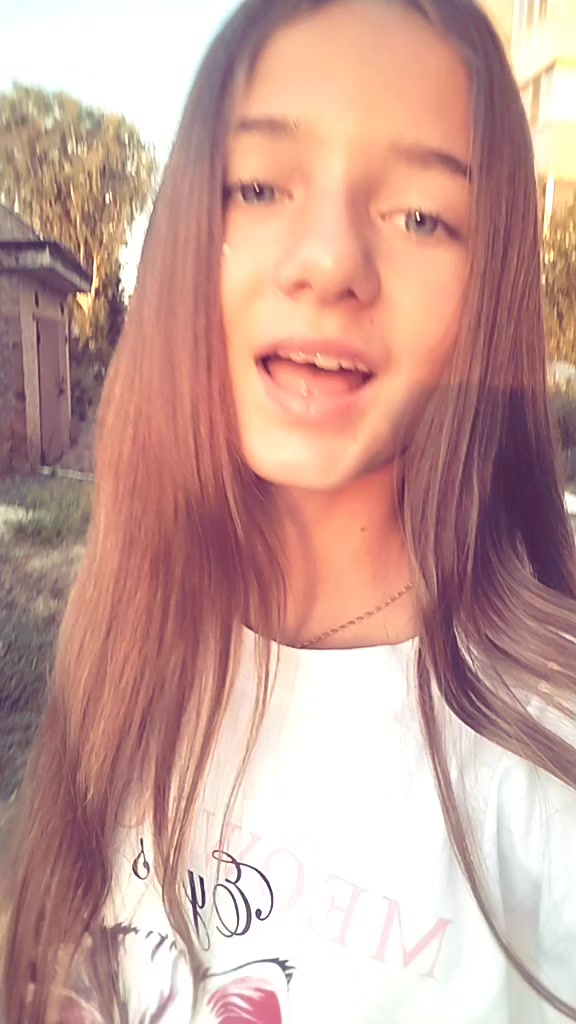 @Anichka🩷🤙