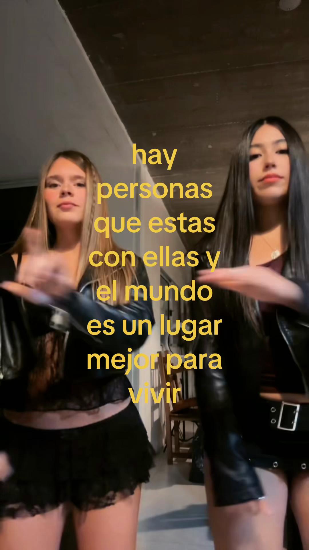 @isabeeeella
