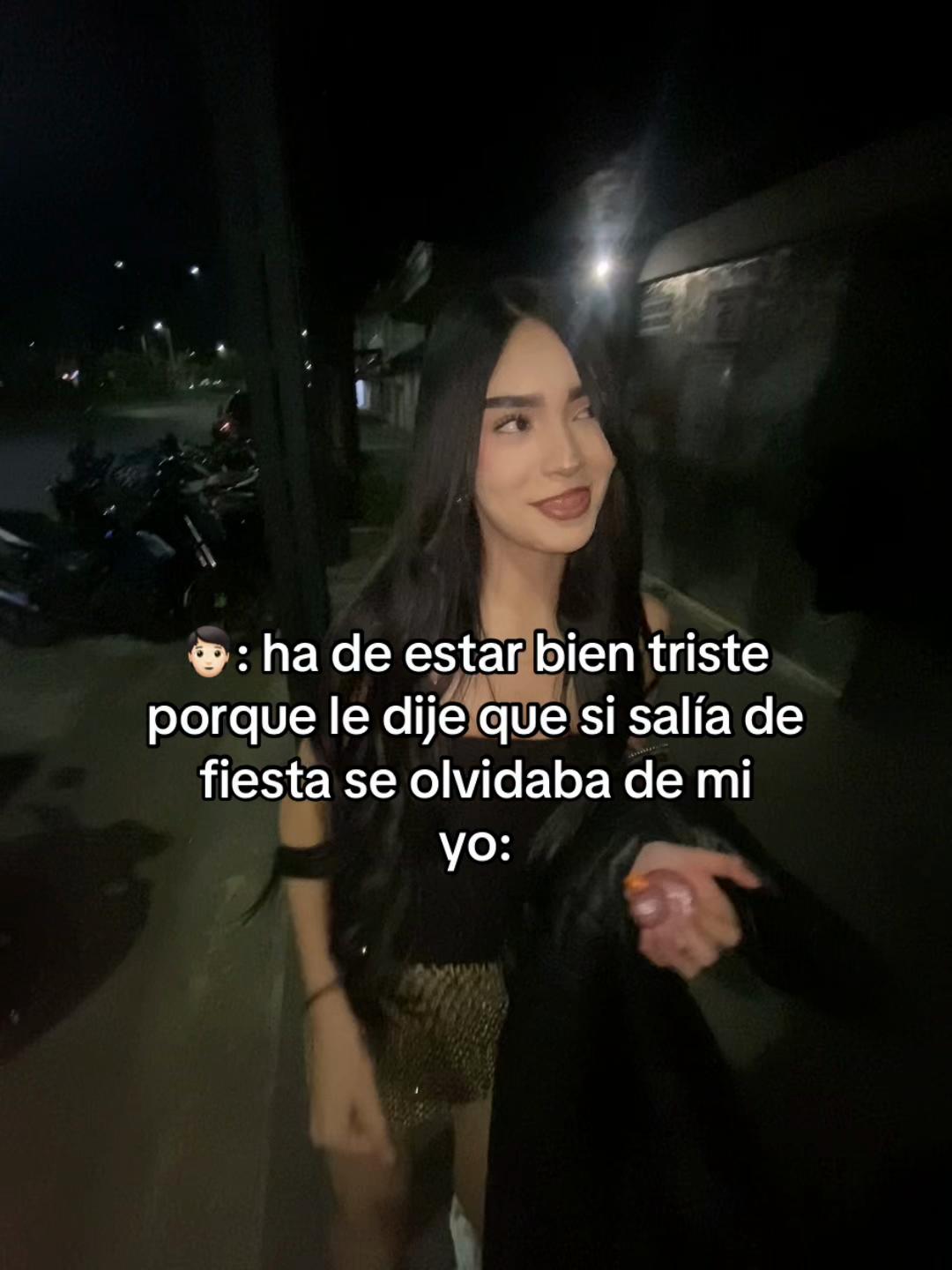@nicoleerz