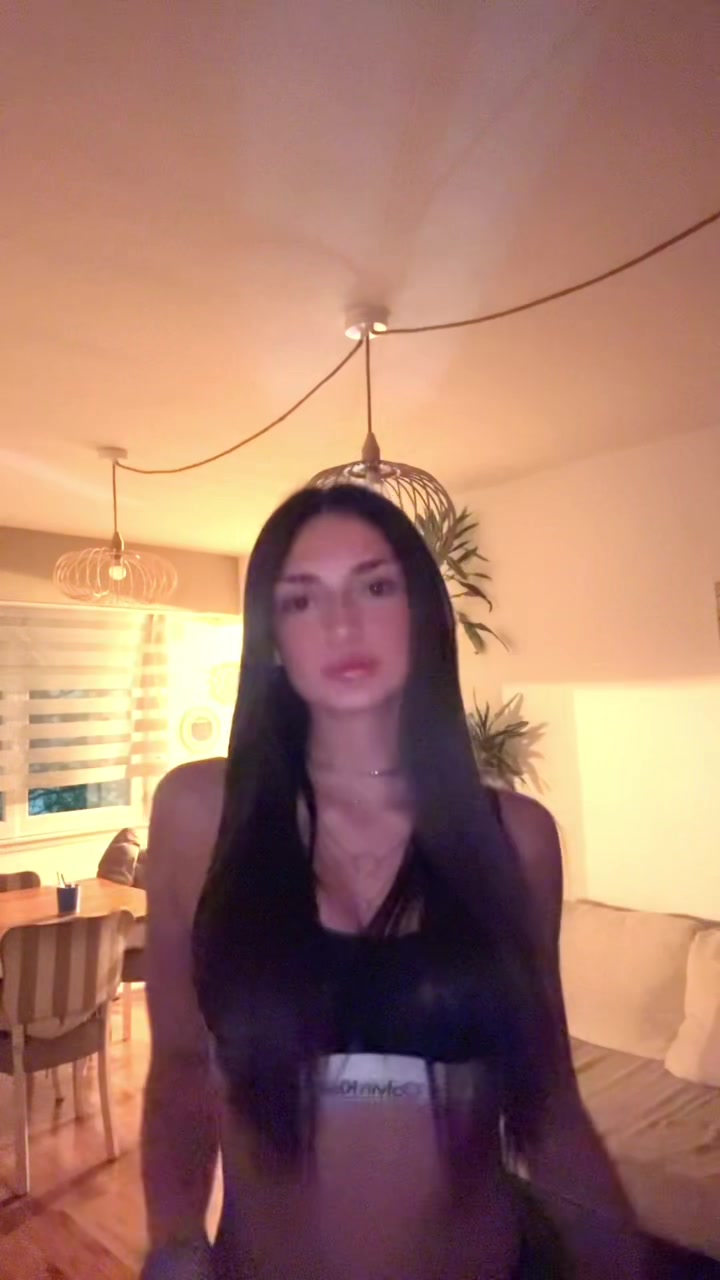 @lolaa