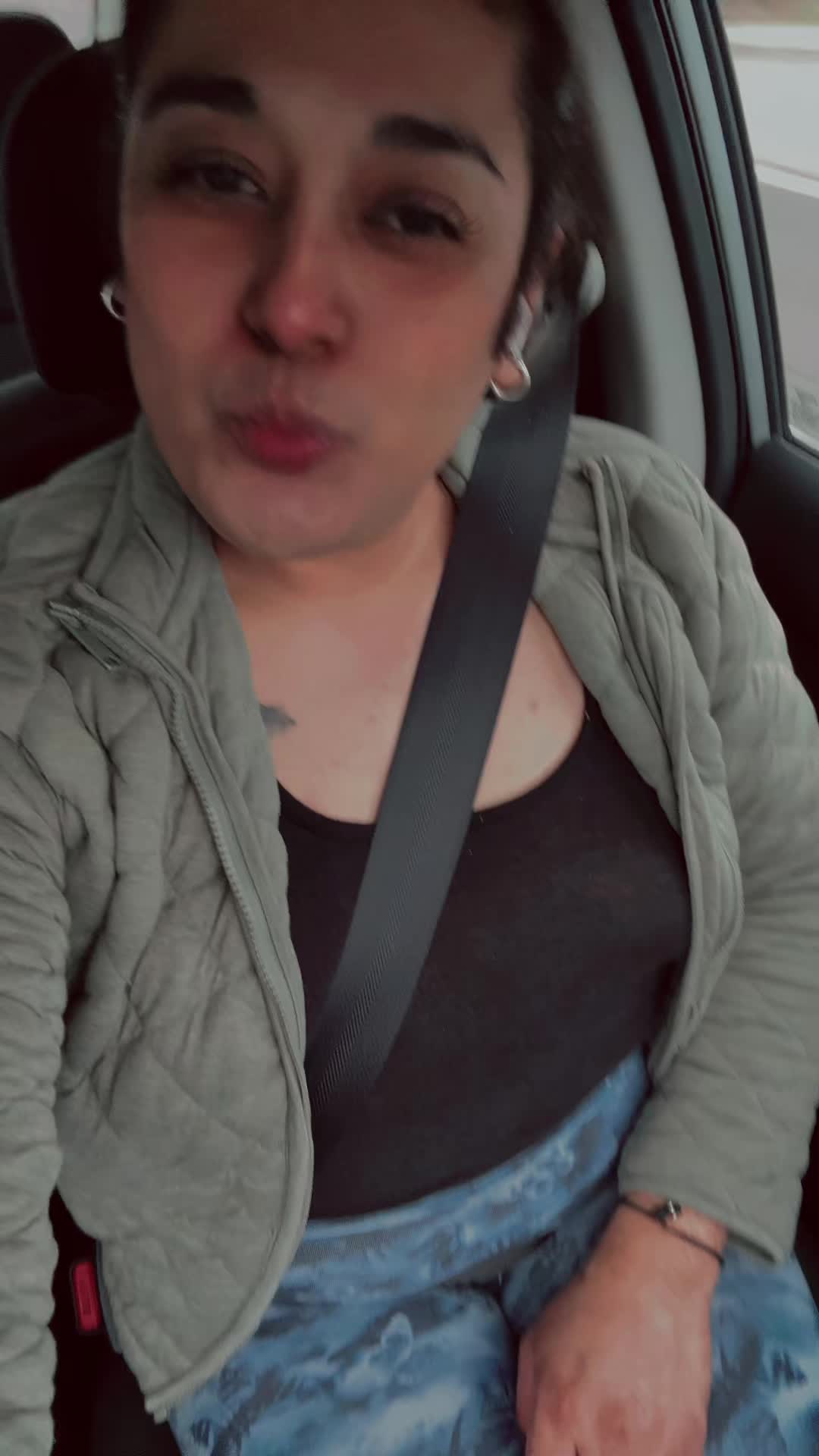 @elyflores2202