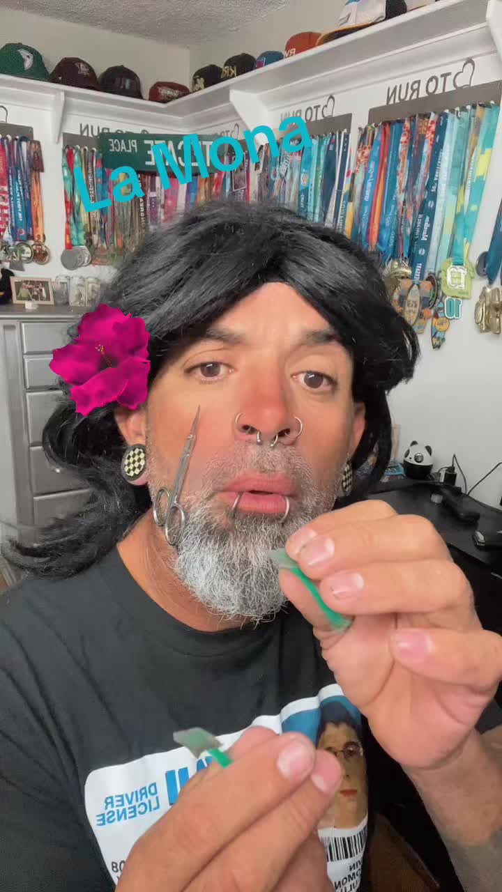 @Chpelopez