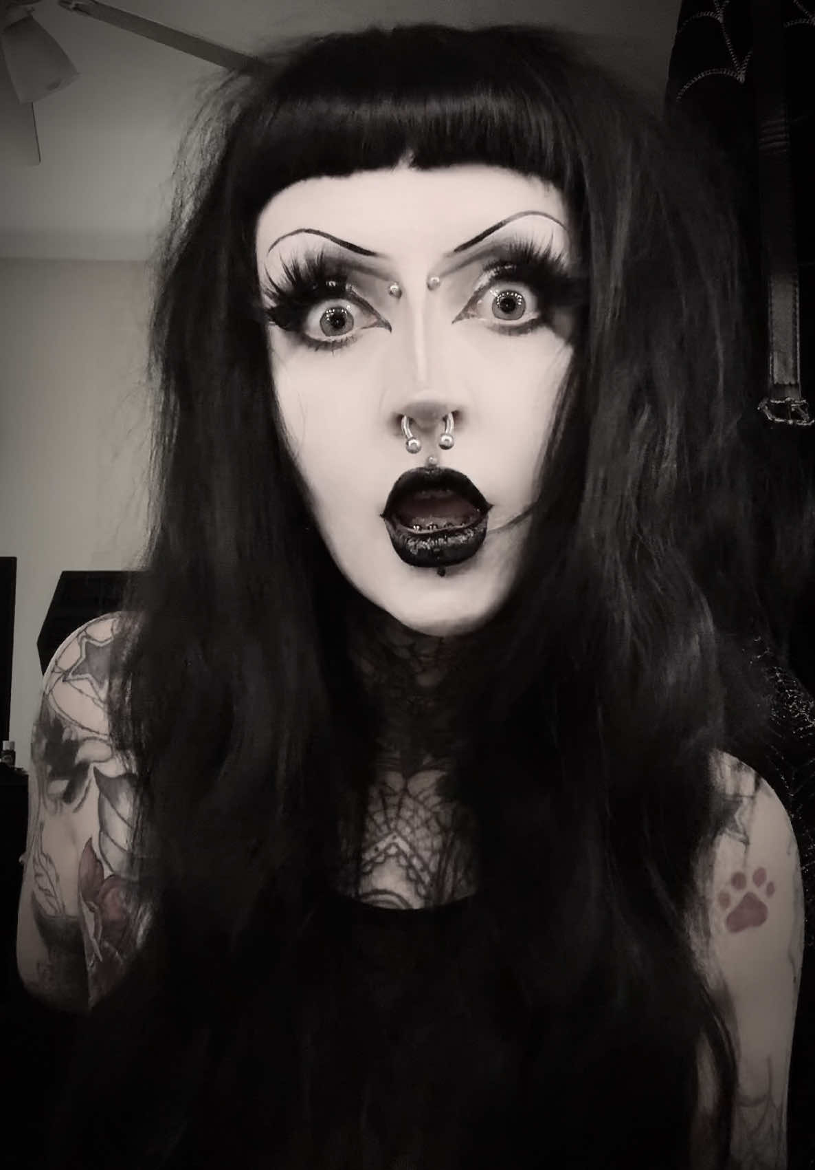 @☠︎︎HORRORHAILEY☠︎︎