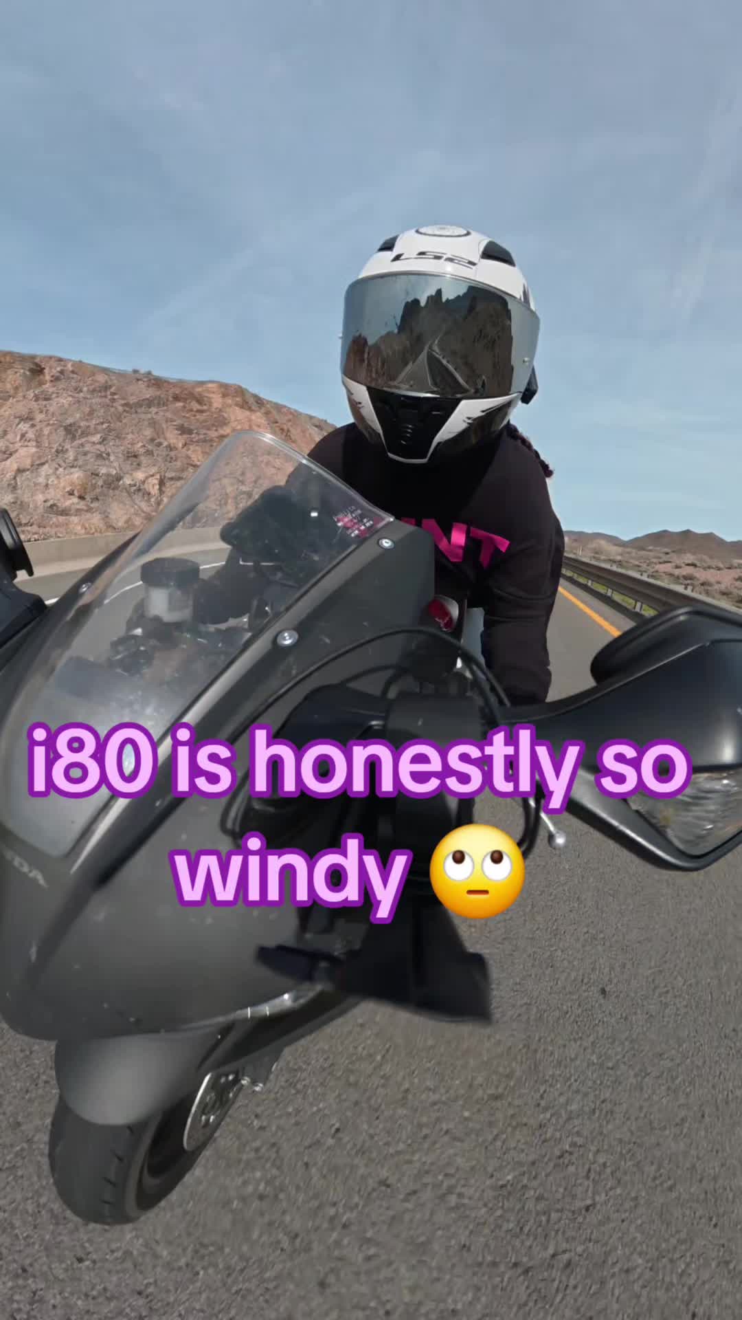 @r_skye27