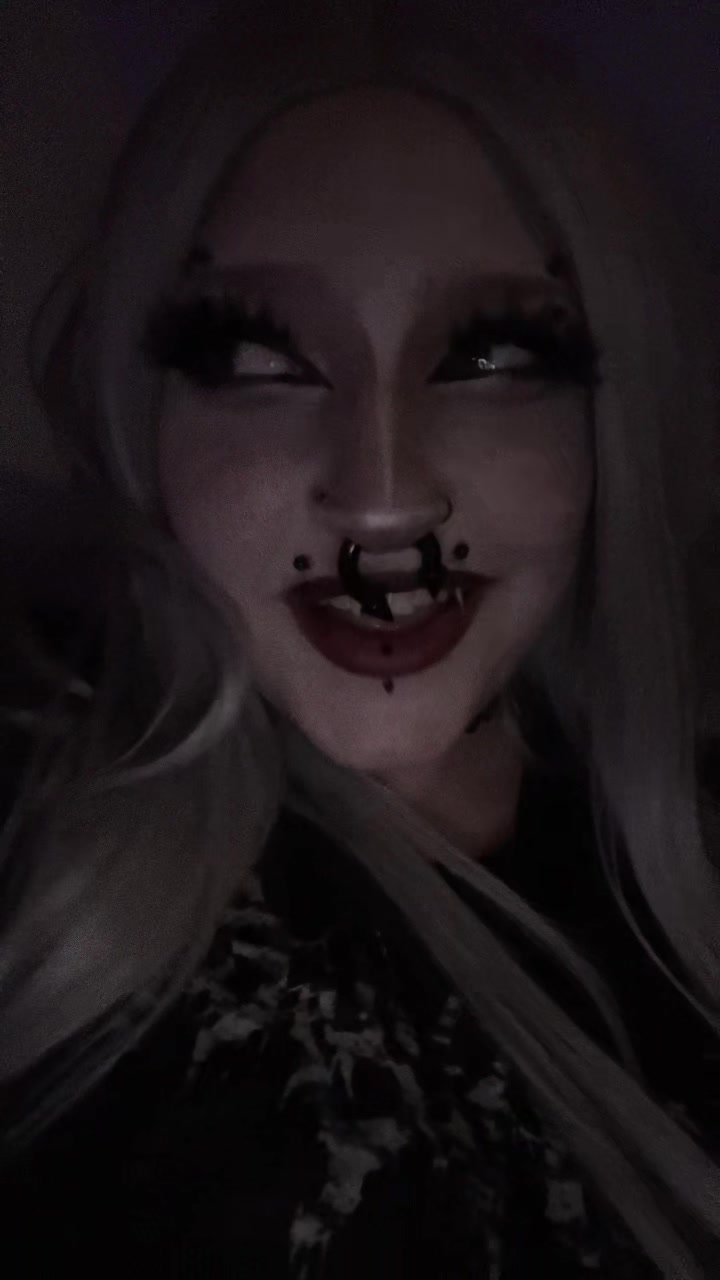 @punk.tails