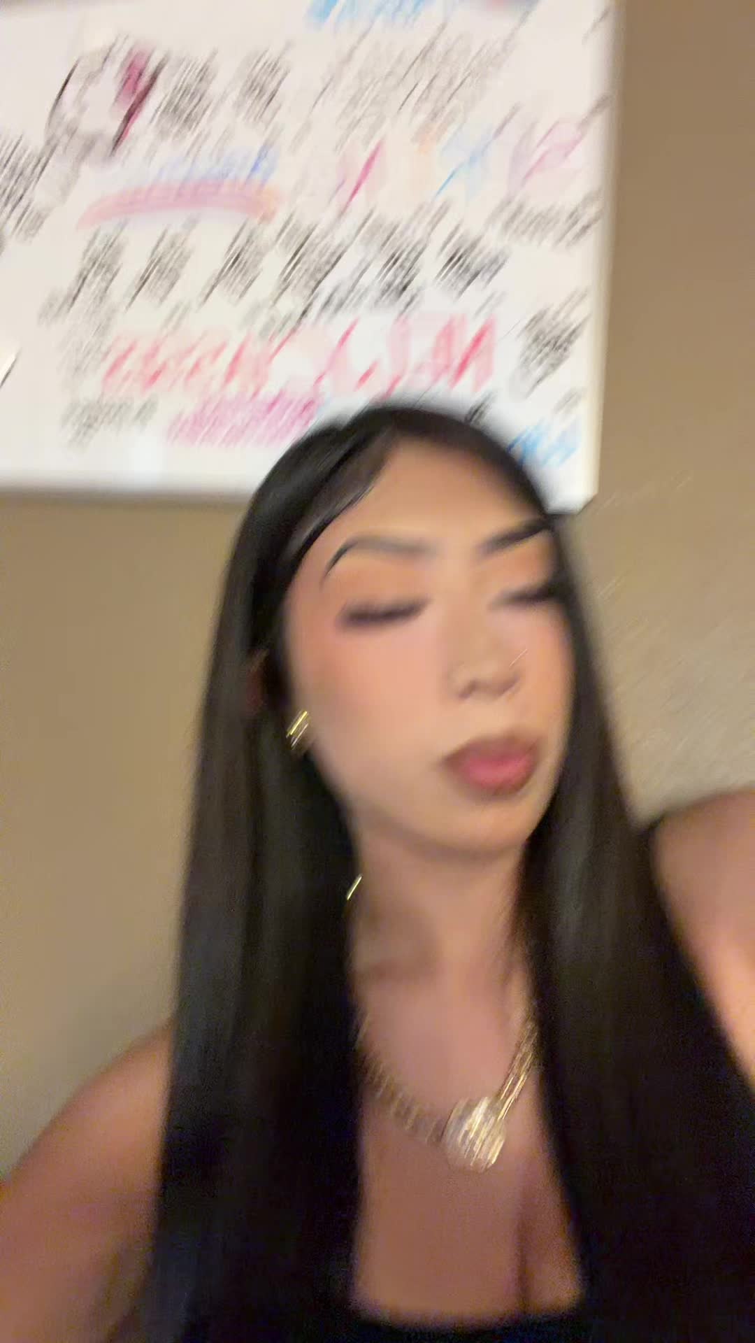 @sydneyfanelle