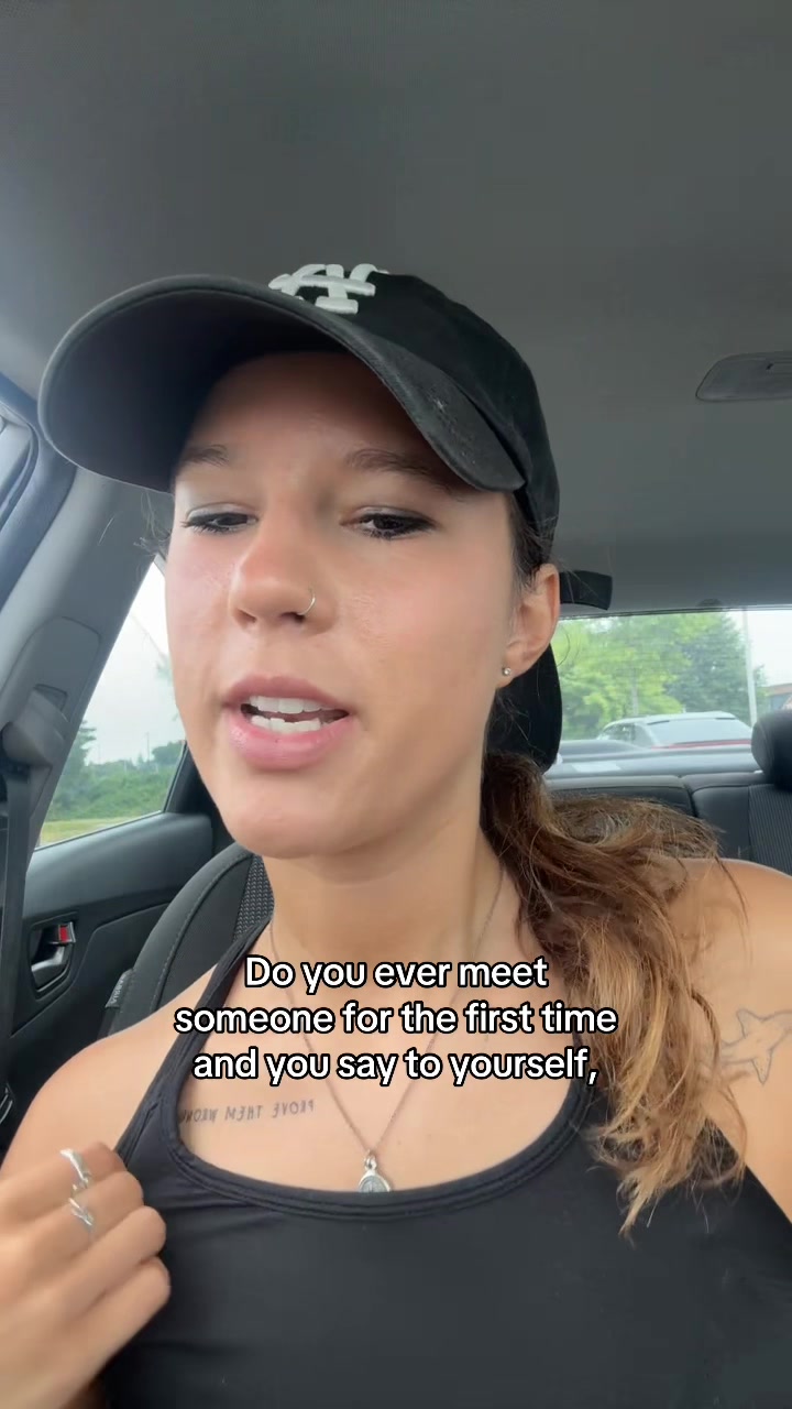 @lina ☀️🤍🌻🦈🍉🪆🌱🪿
