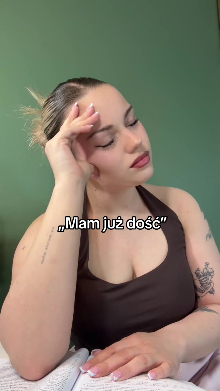 @Apexiki👅