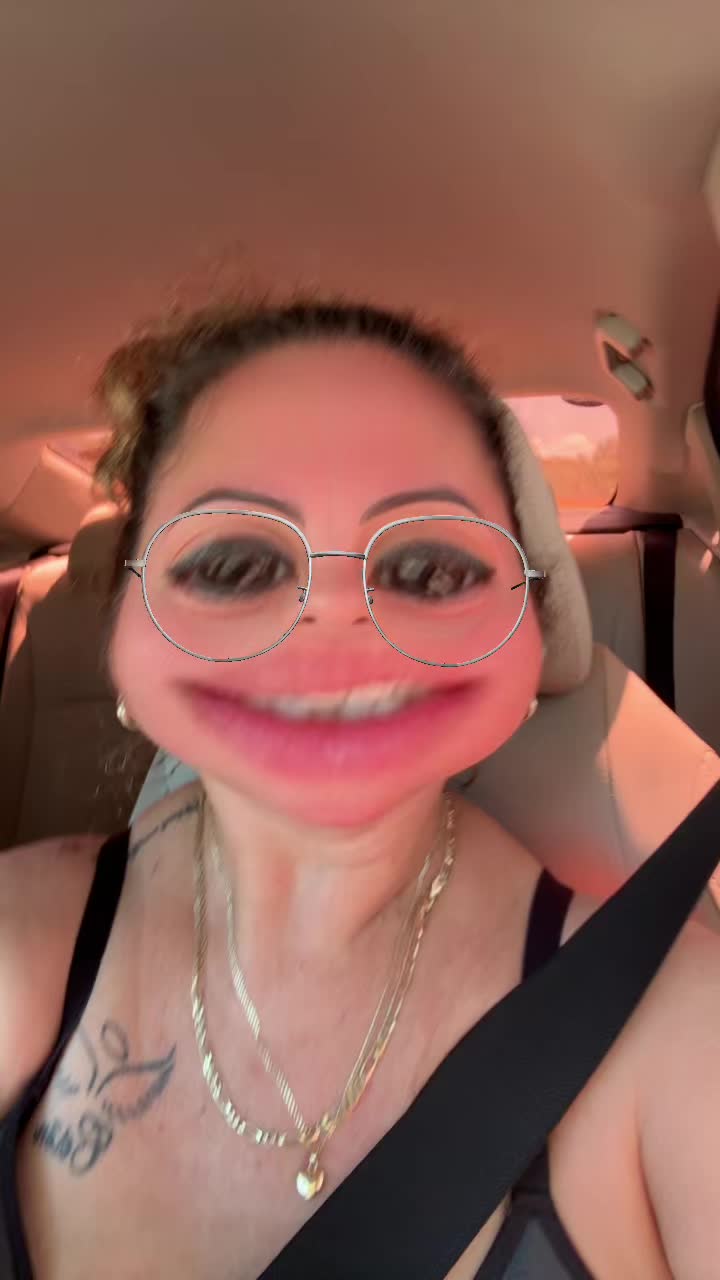 @Roxana