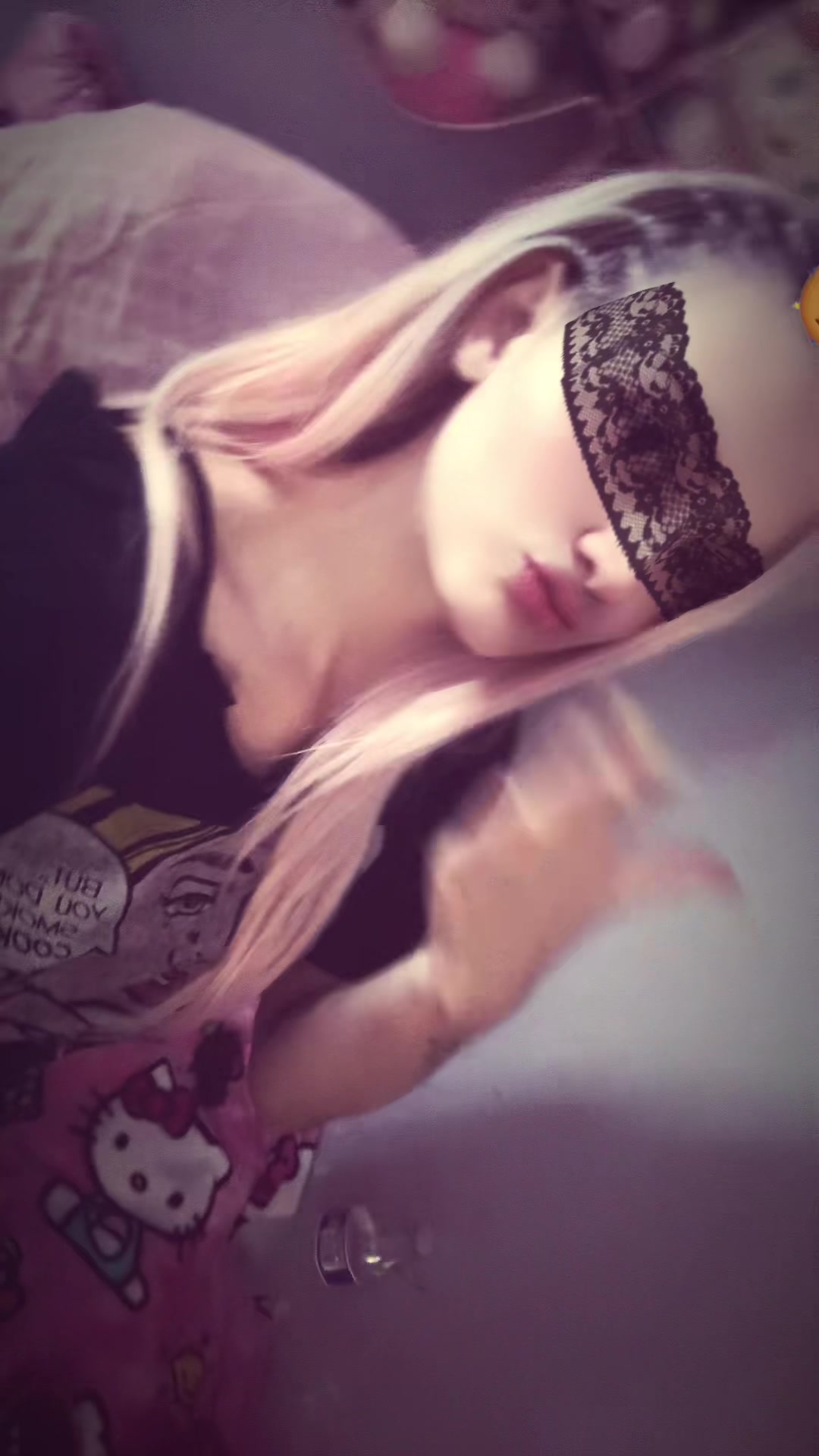 @elionathequeen_