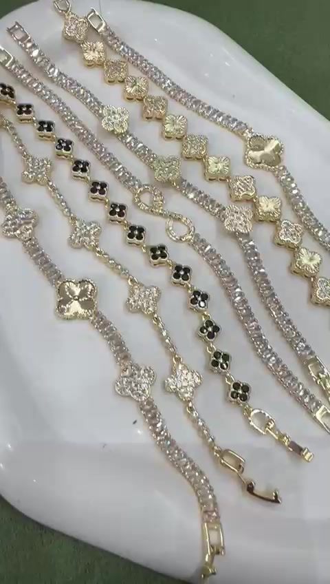@RoyalGold&trade;