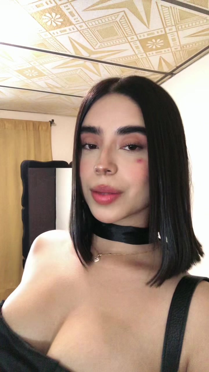@Valentina