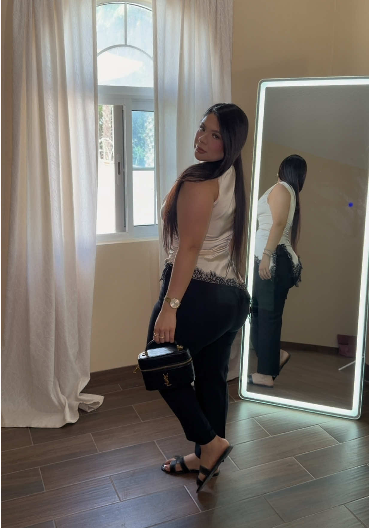 @estheralaniz