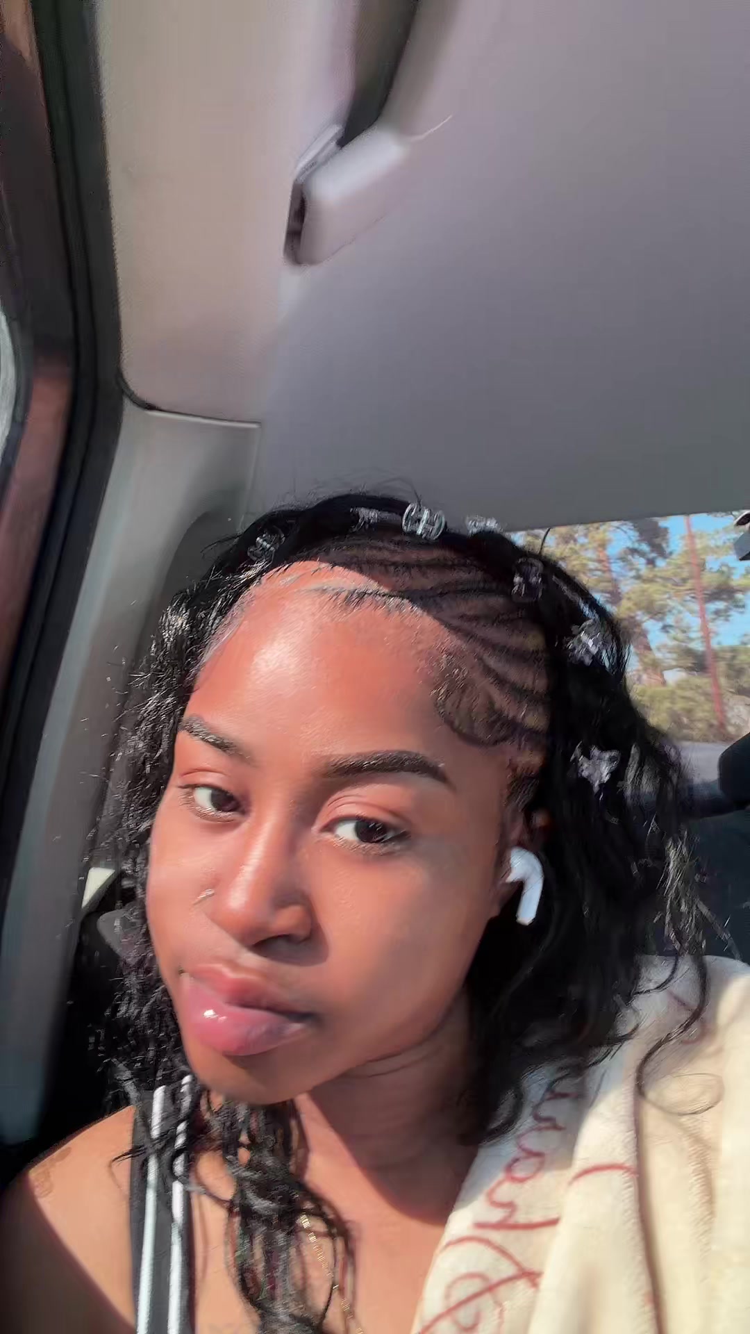 @shaekaoir