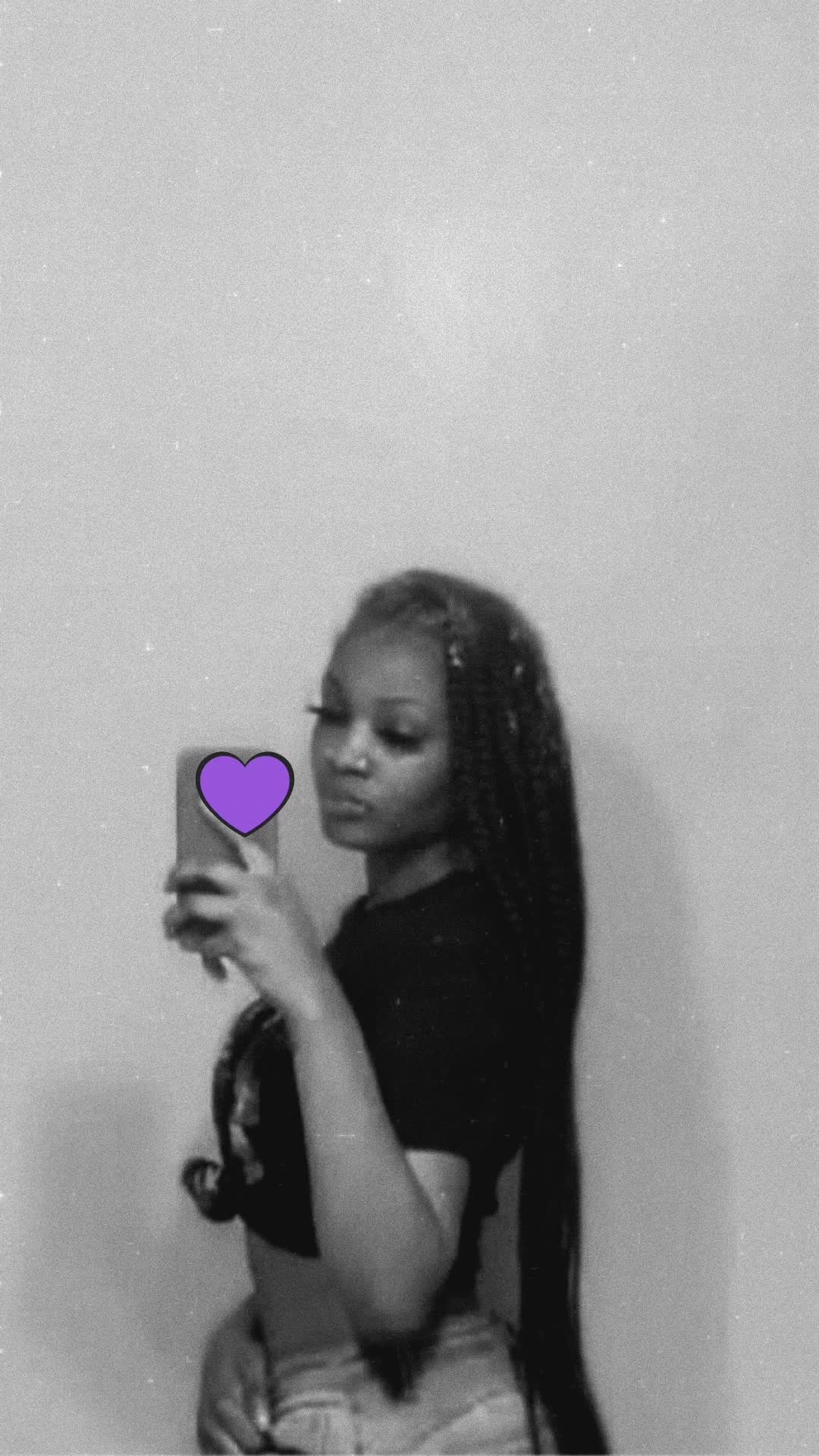 @_.GirlBratt
