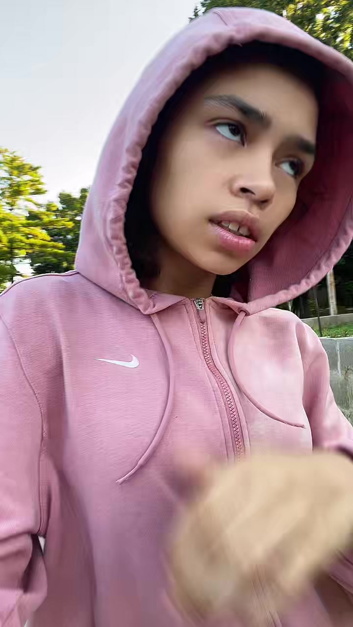 @hollywood_bri4
