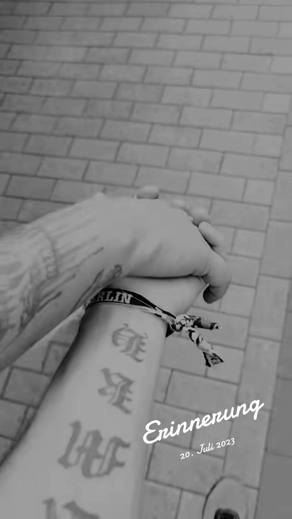 @๐ฑ๐๐๐๐๐