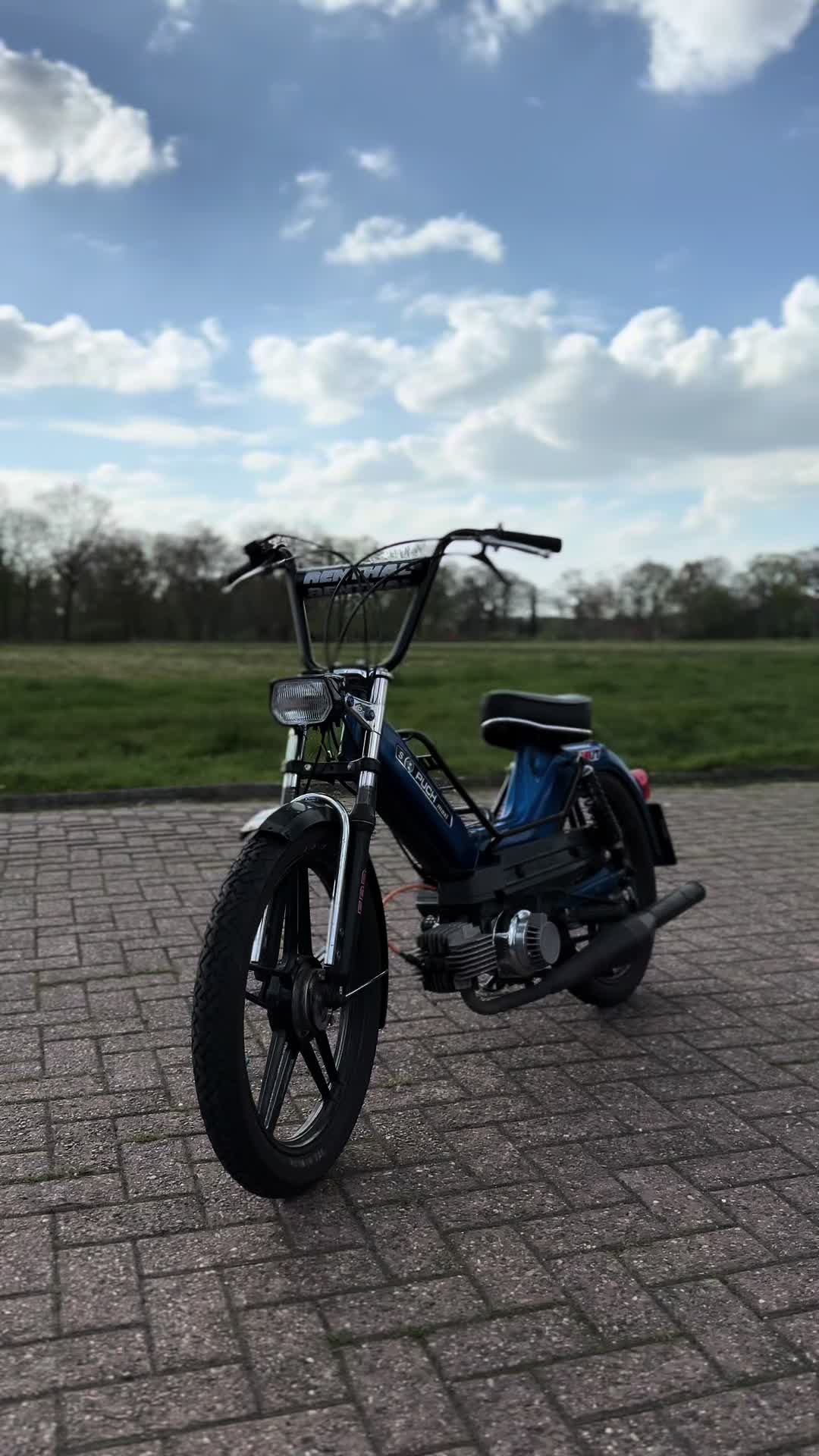 @Phil🇩🇪🦅