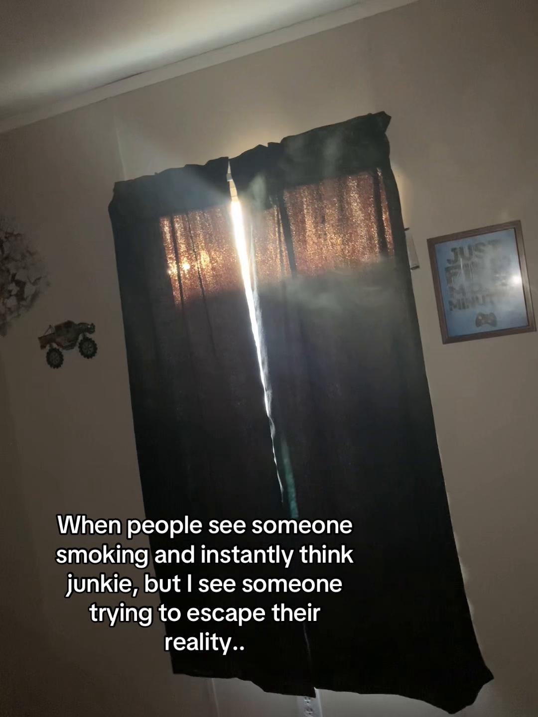 @🪼