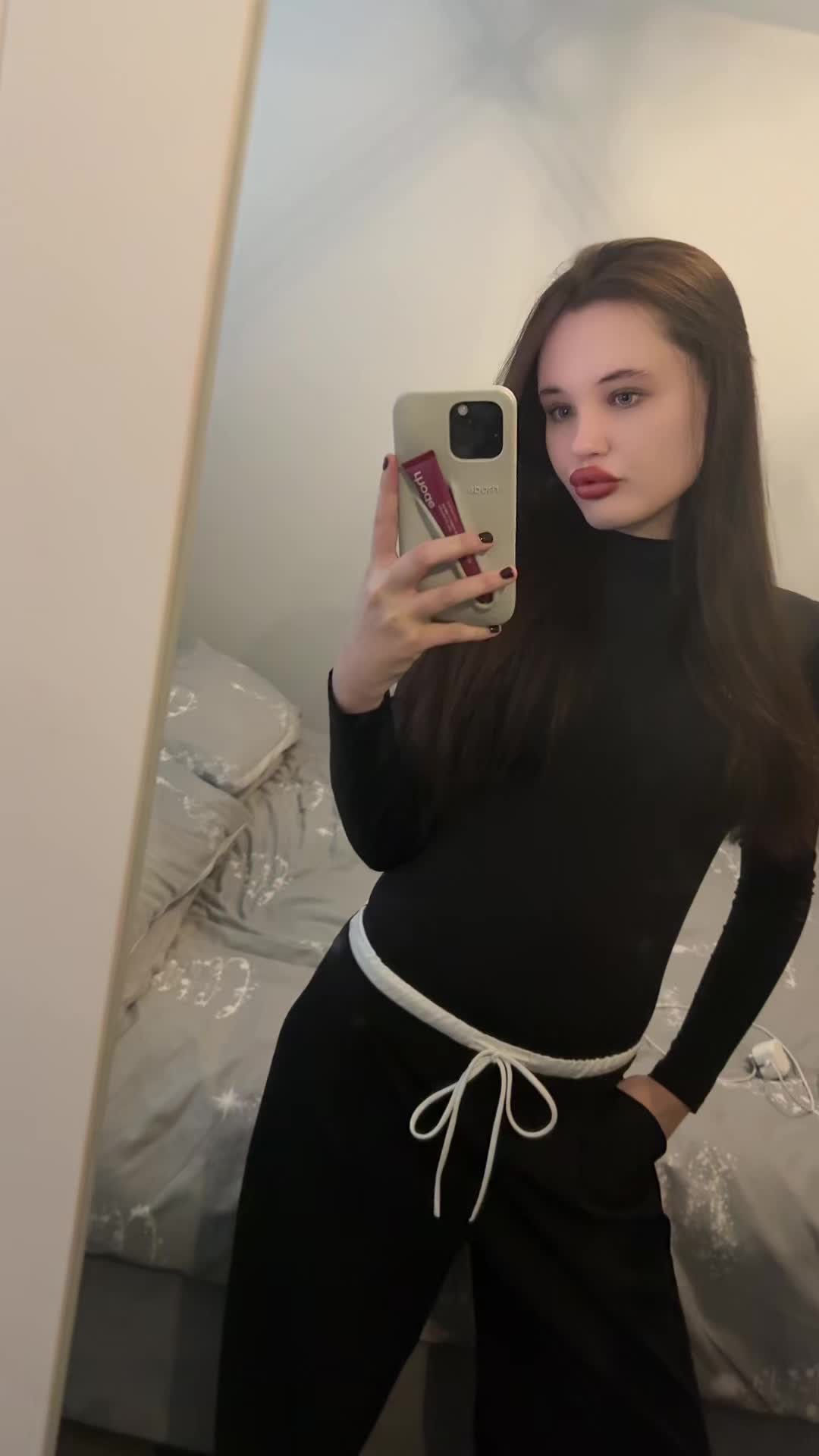 @avadilworthxx