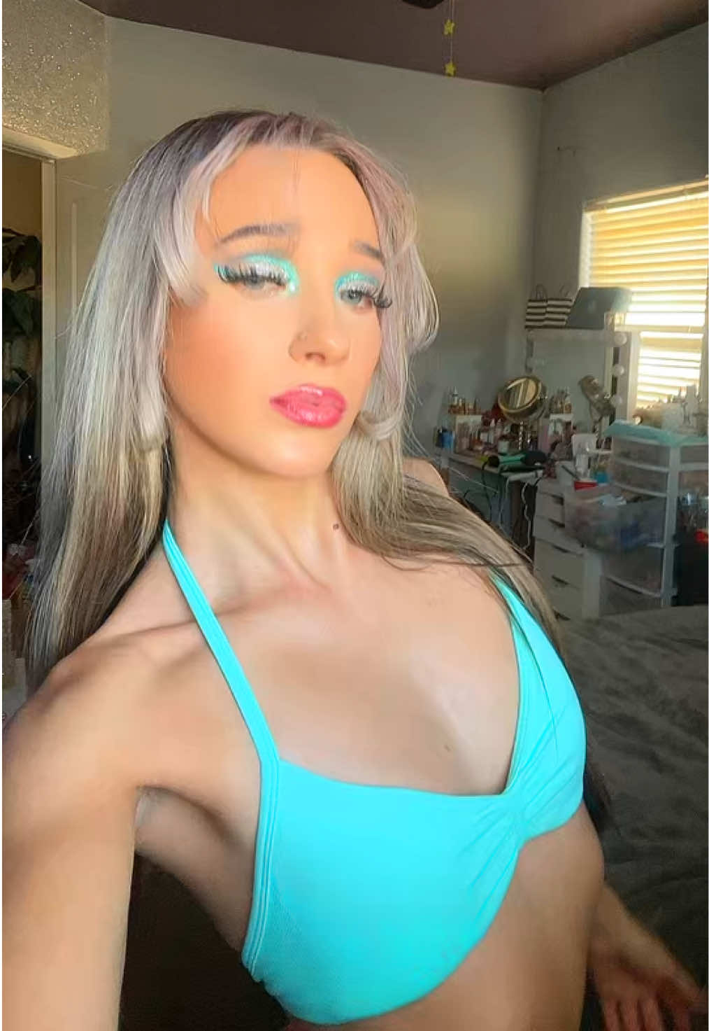 @Adriana
