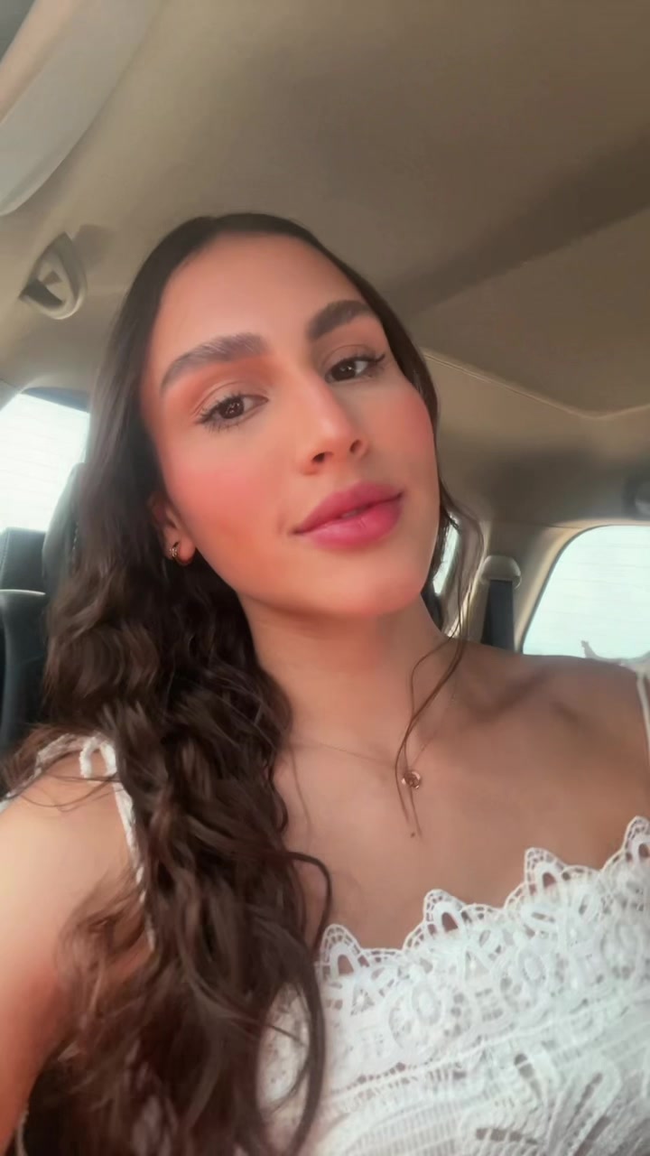 @Luciana