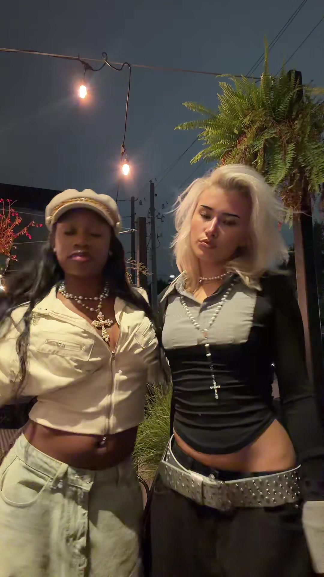 @💋