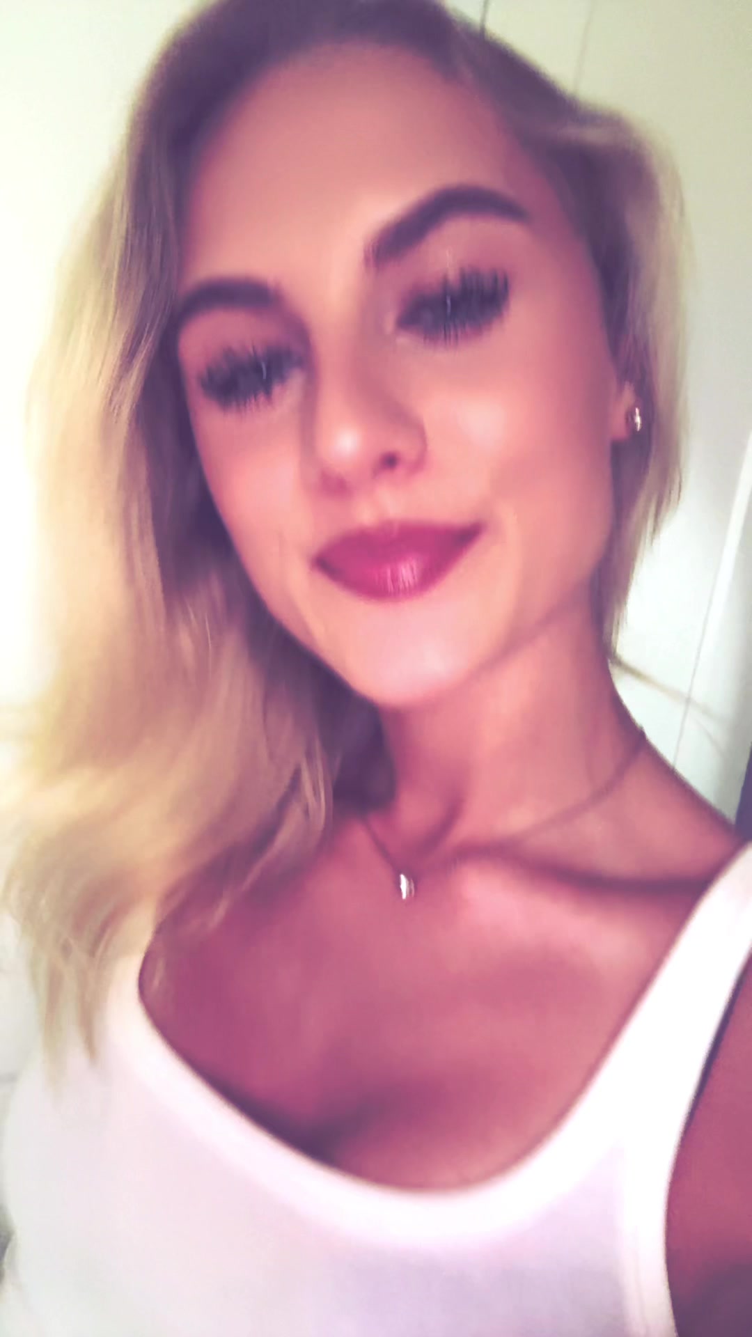 @Jellina