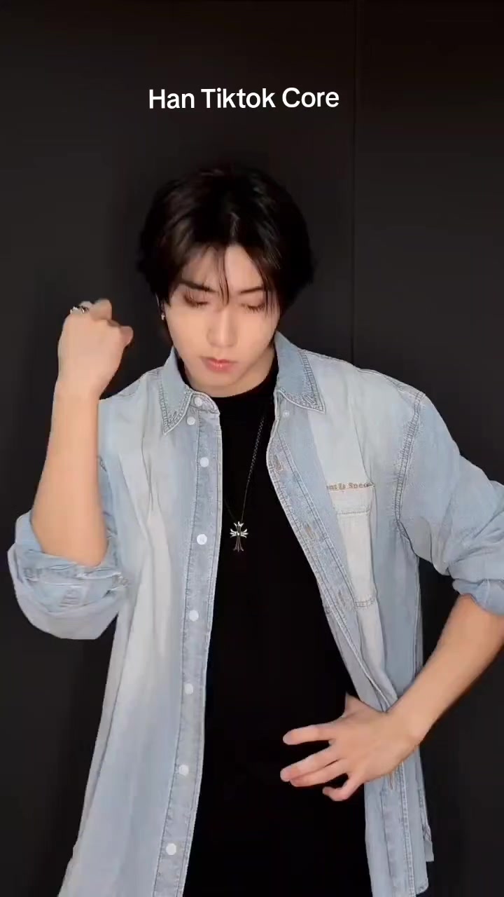 @AroStayXbl
