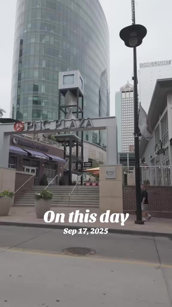 @letseatkc