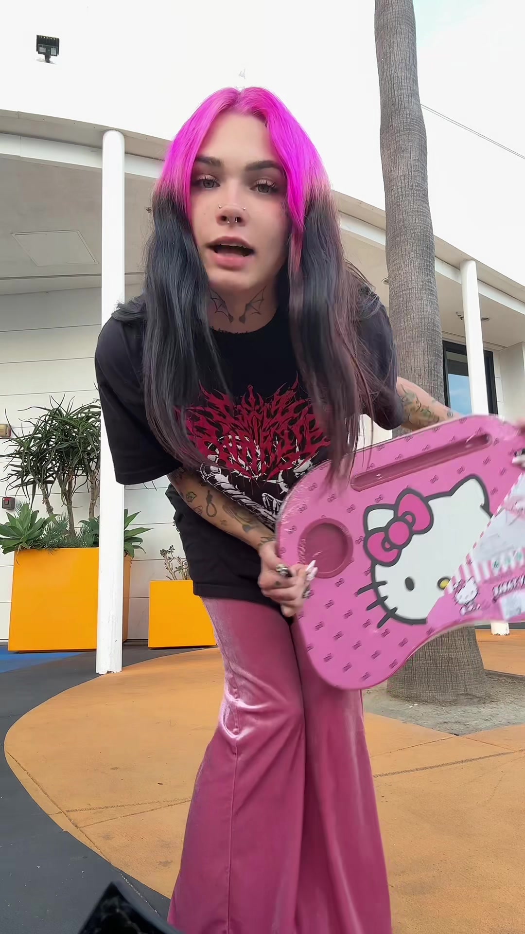 @Queenoftheblack