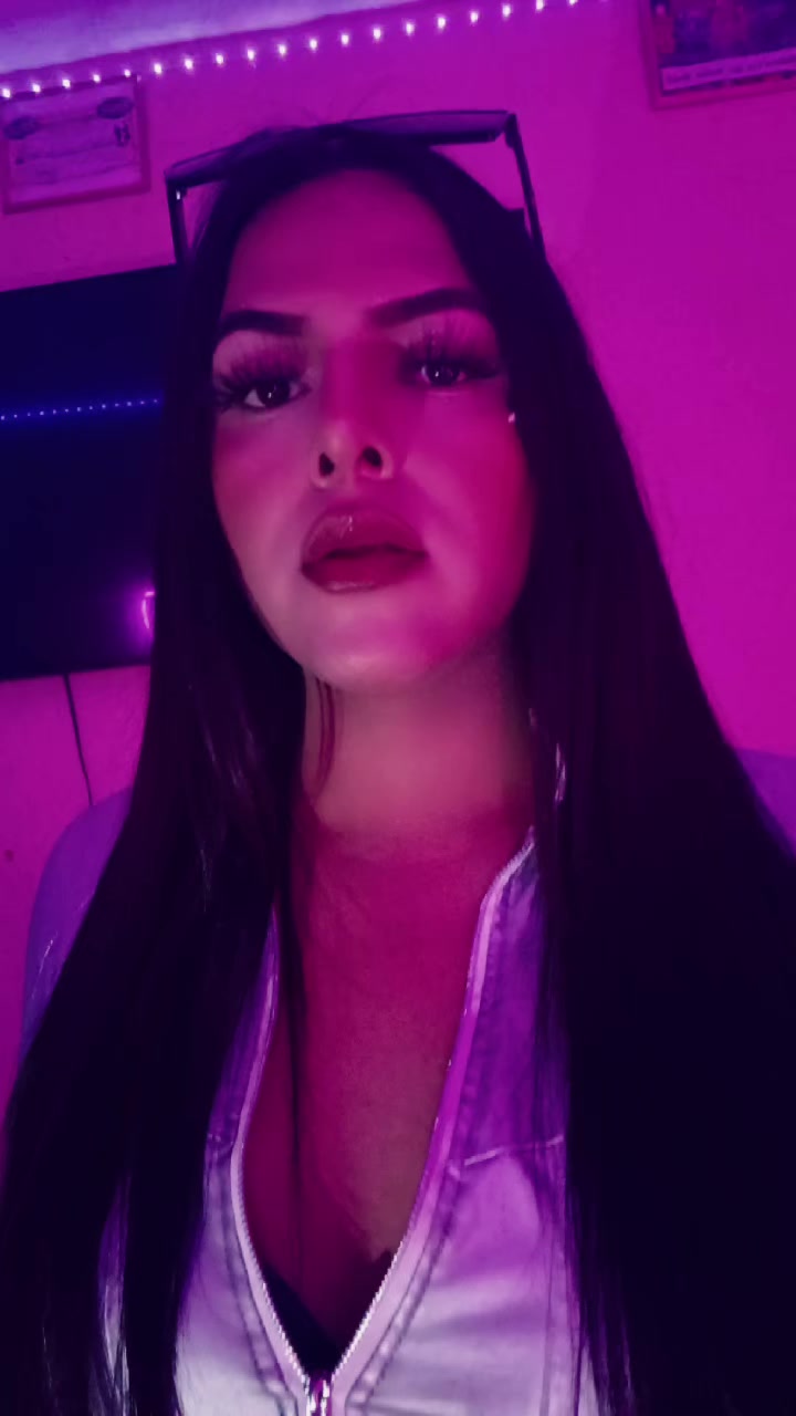 @DANIAA