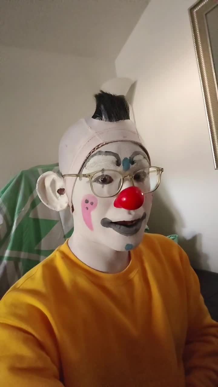 @clown_yanni