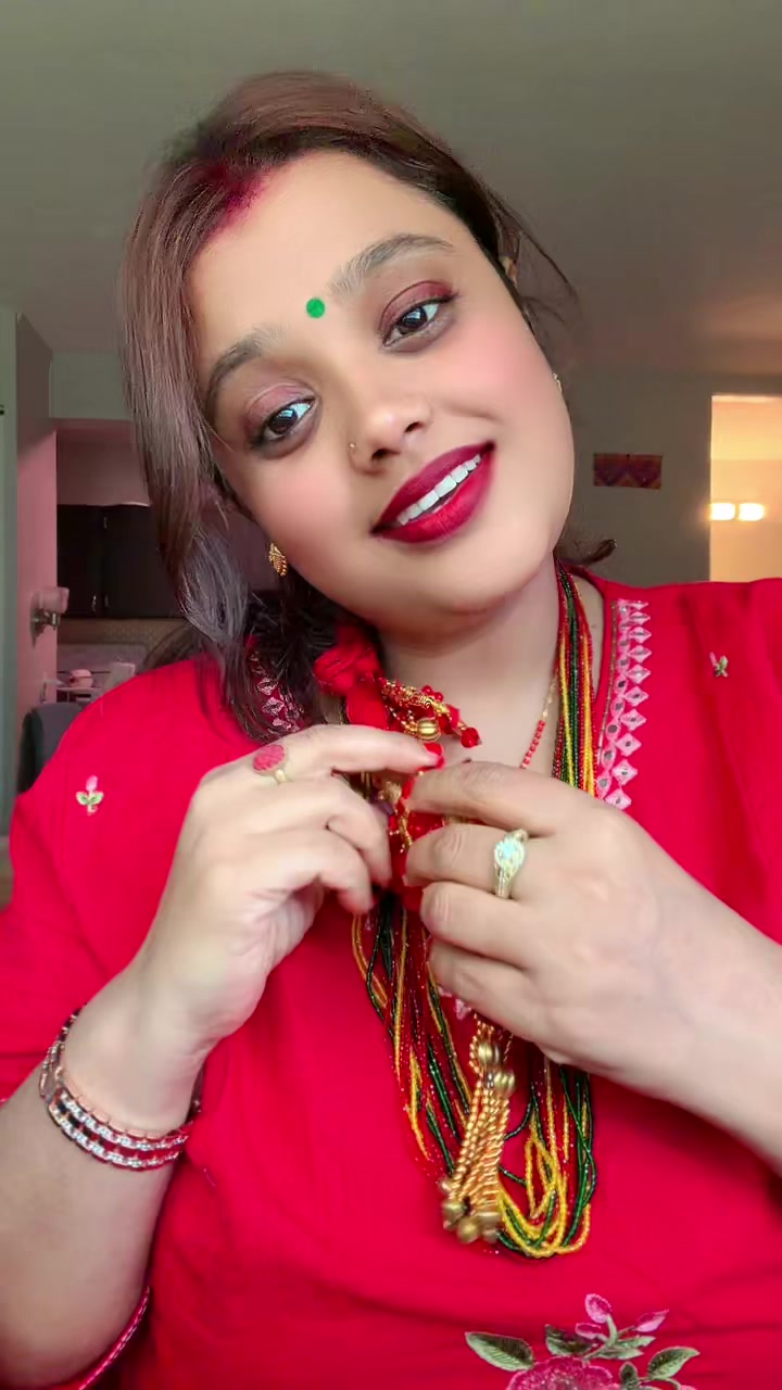 @🇳🇵Ritu Aryal🇳🇵
