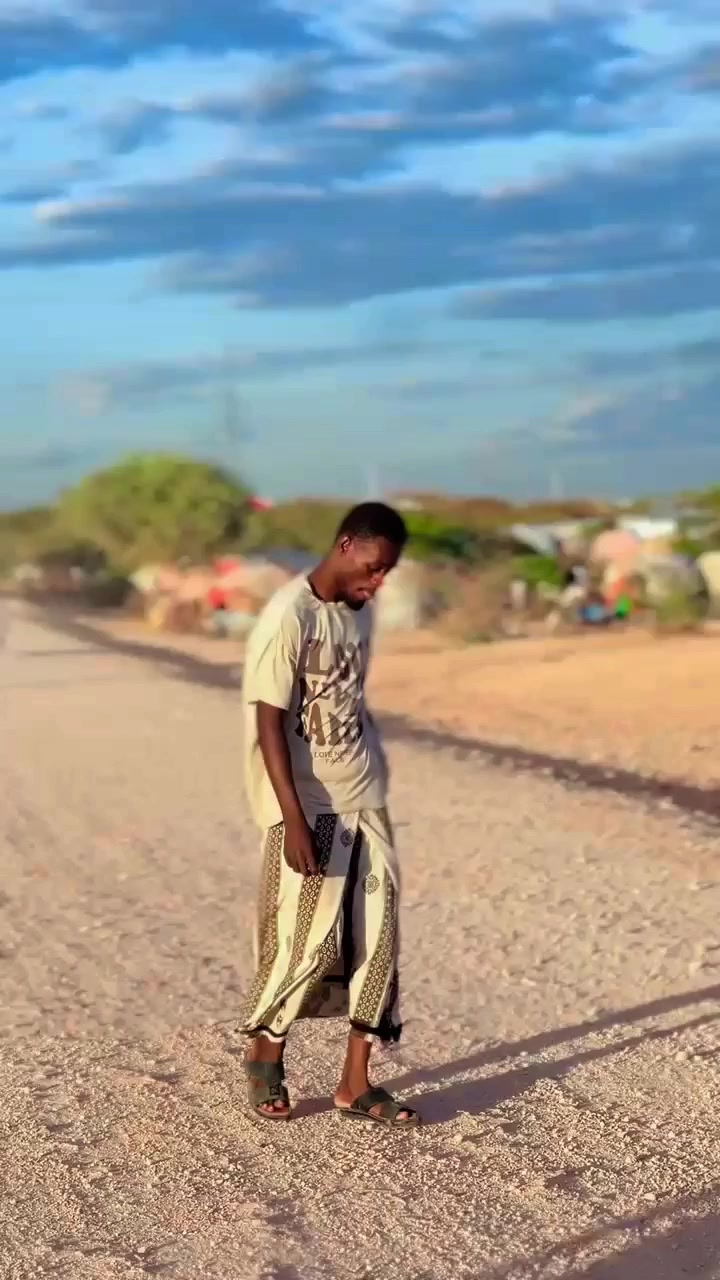 @SIMBA🦅 GANGIS🥷🇸🇴🇦🇿🦅💪