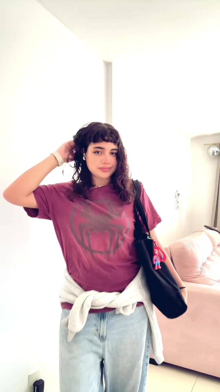 @danis ♱ ᥫ᭡