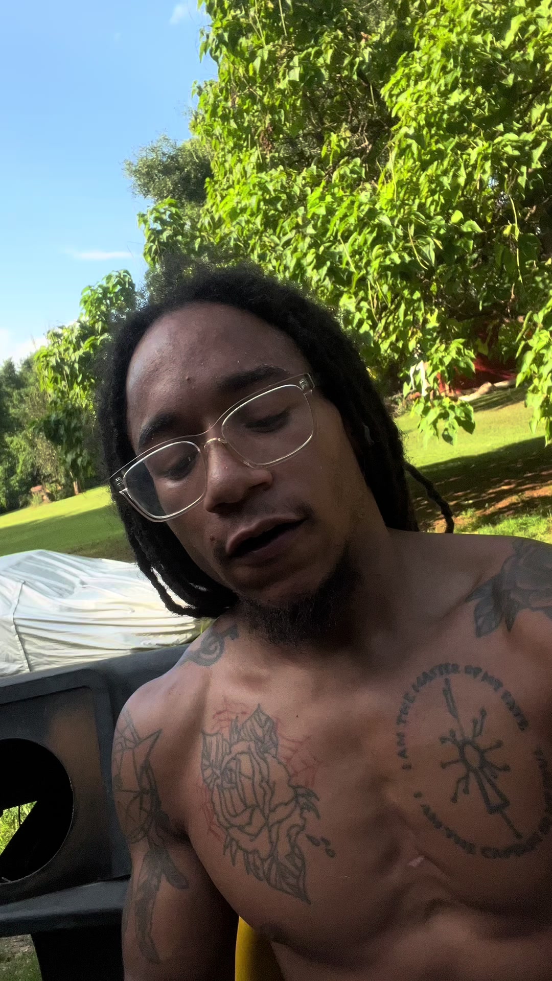 @YT: Mr. CanIDoYourNails?