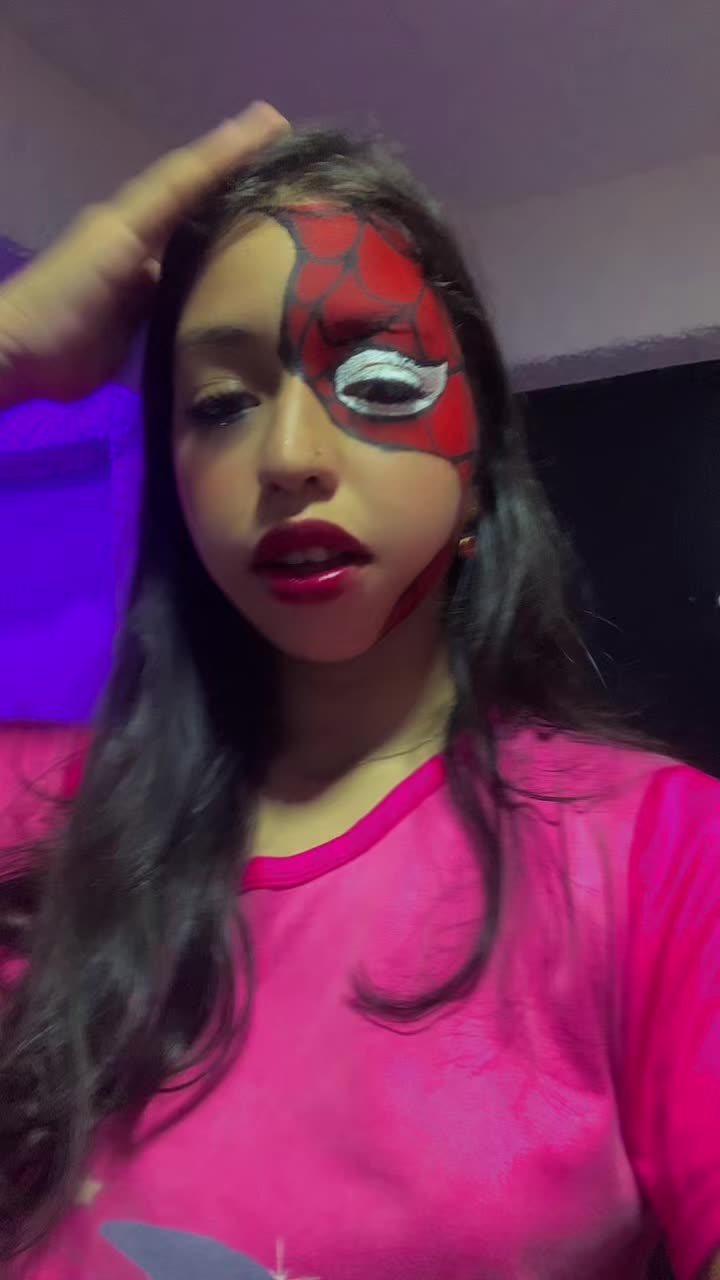 @👧🏻