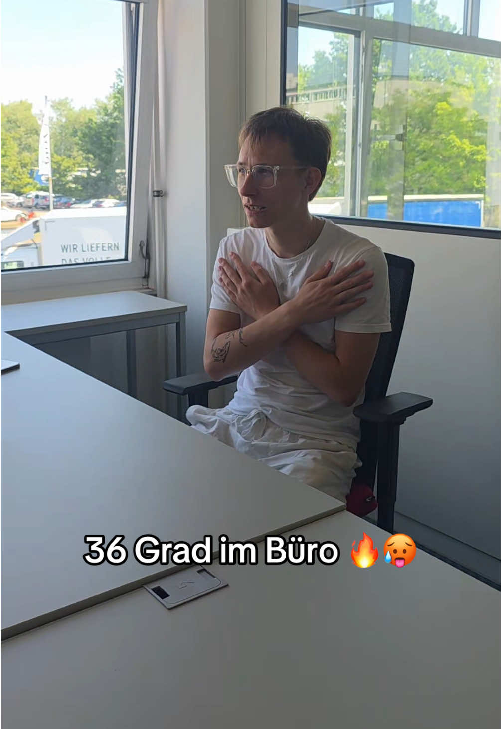 @einzafarben