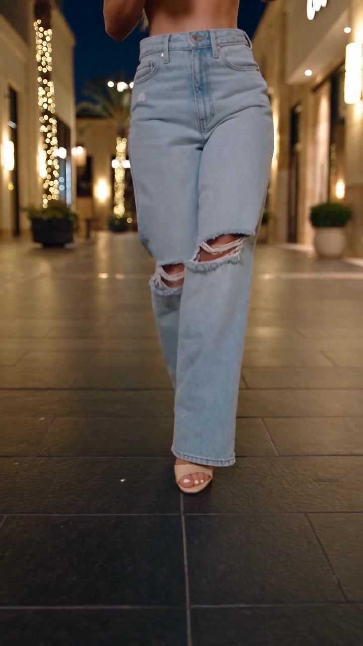 @TheFashionBee