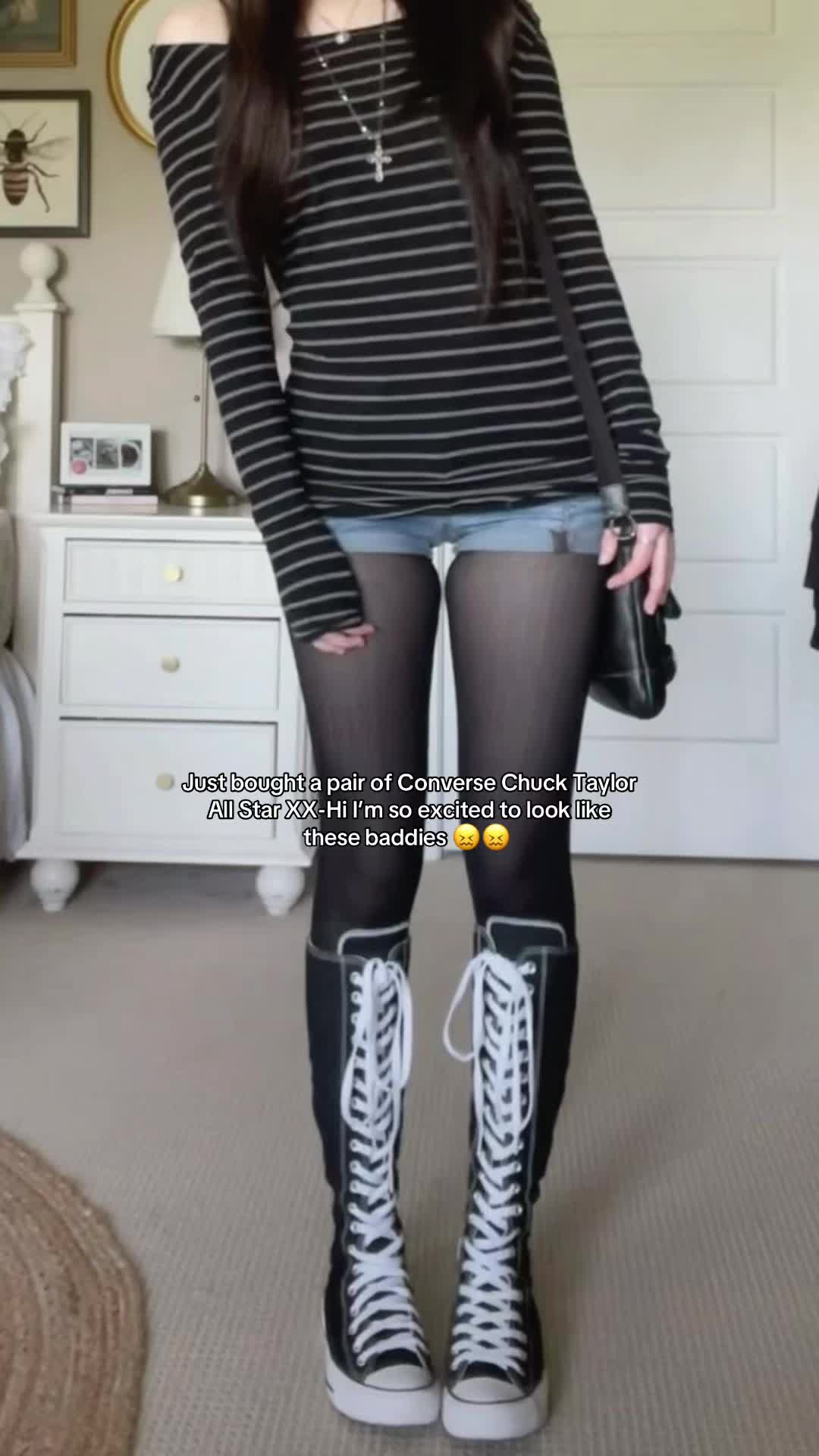 @Yaya ⋆.˚౨ৎ