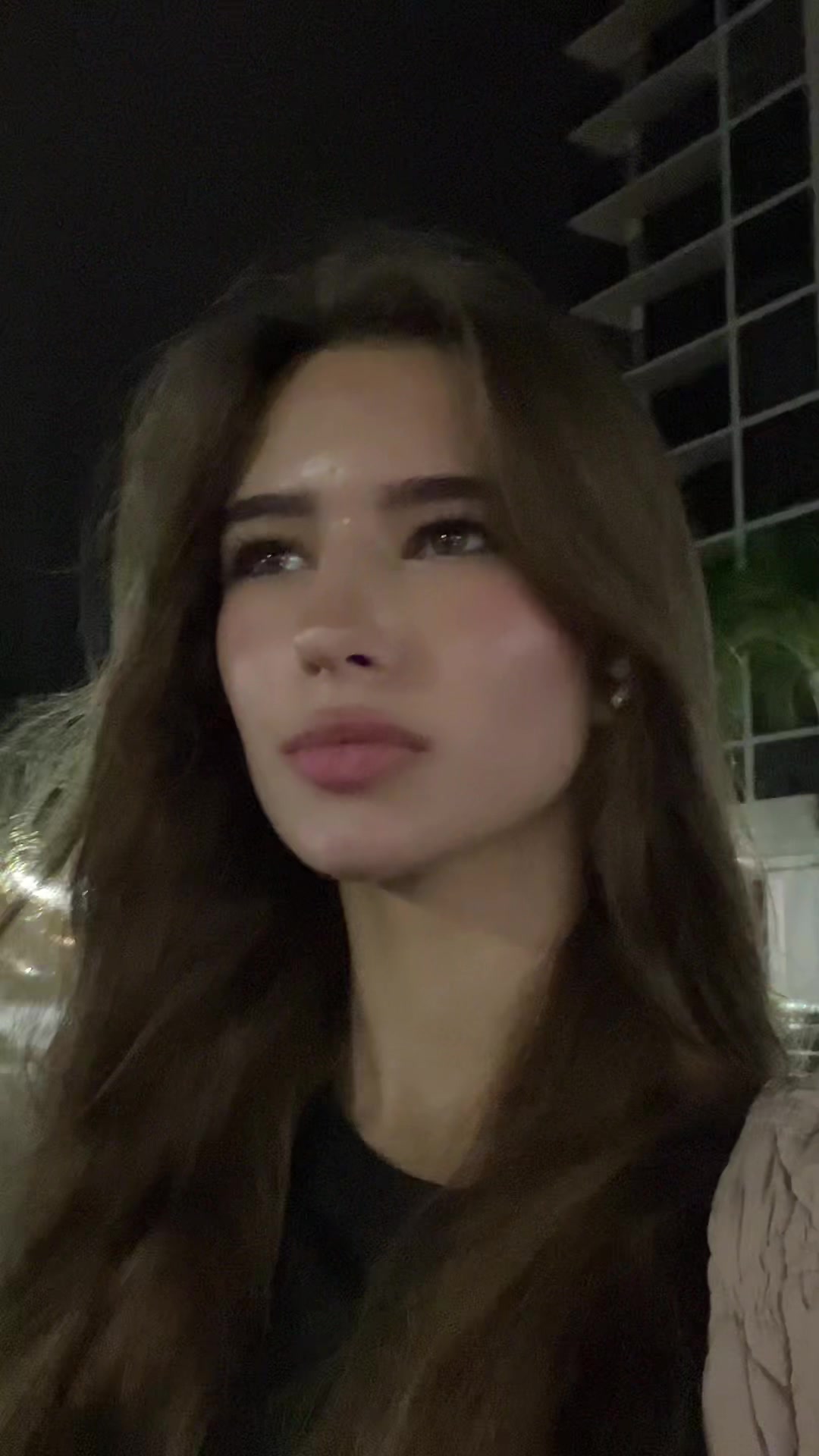 @lizka
