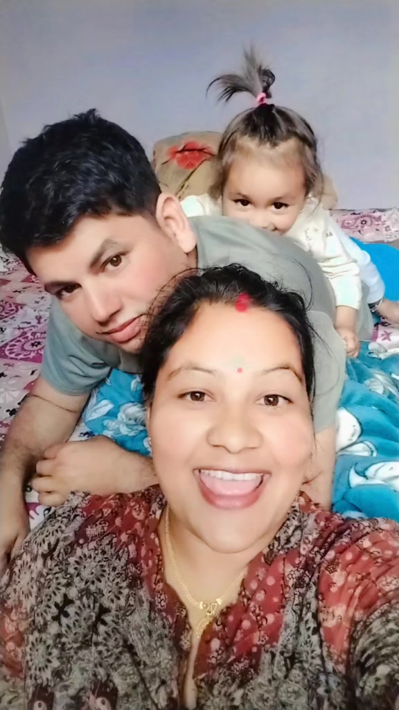 @दाजुभाइ बिनाको चेली🧿