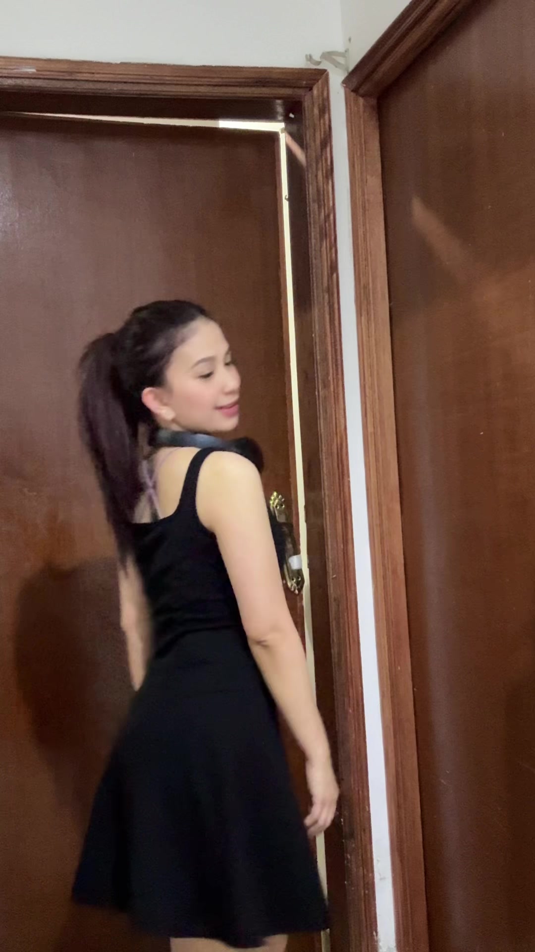 @R.