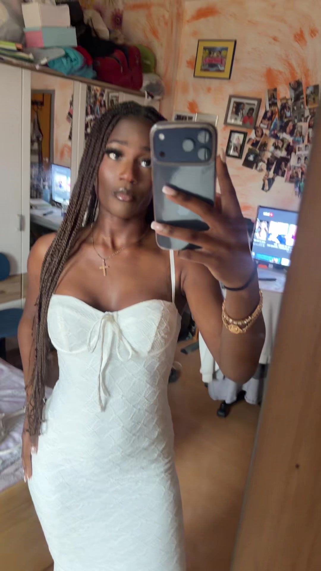 @Brii