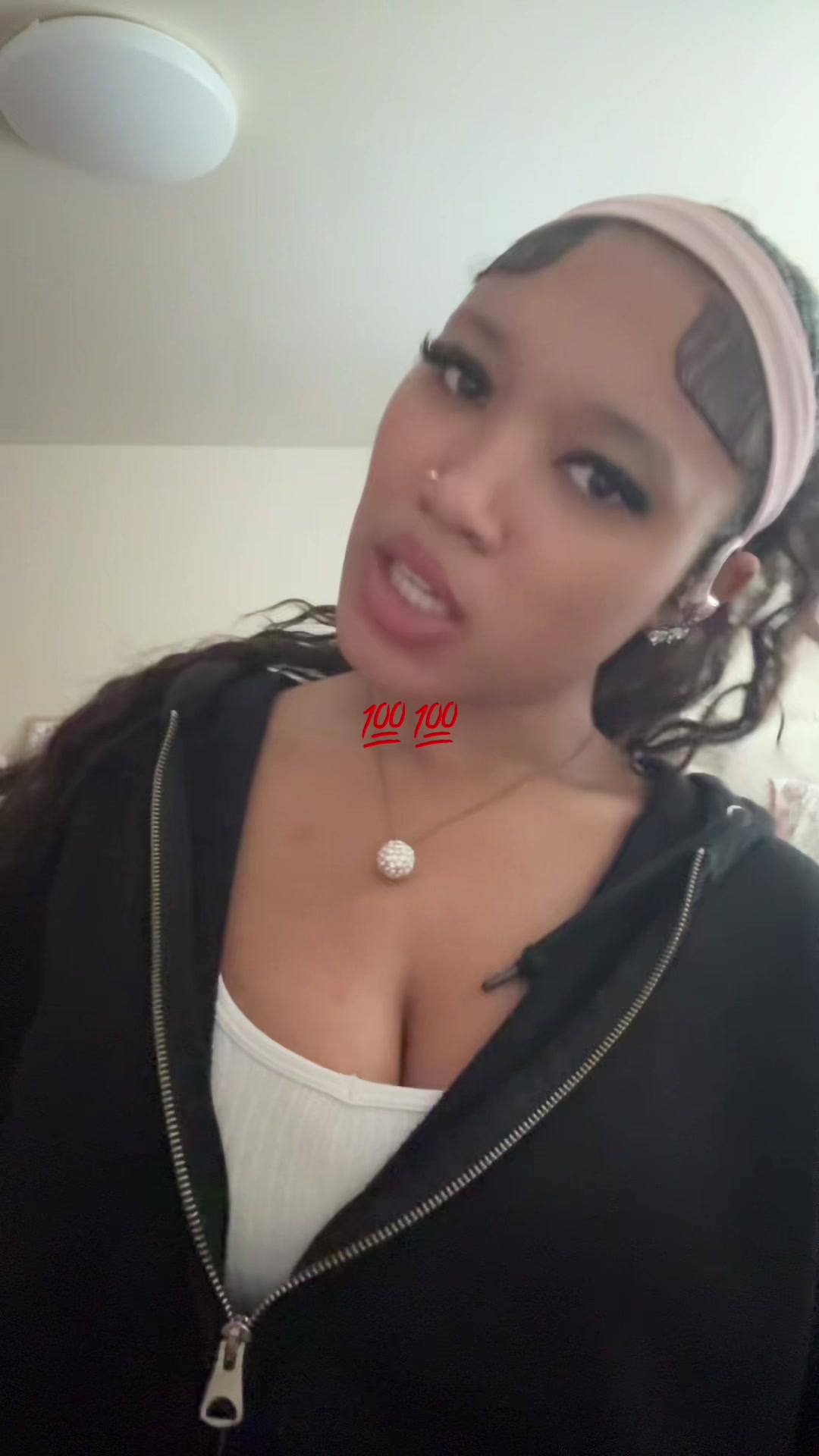 @🥸