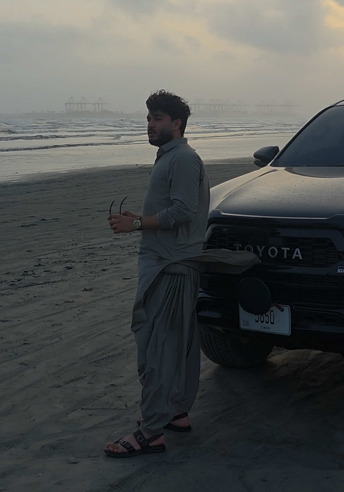 @انس خان