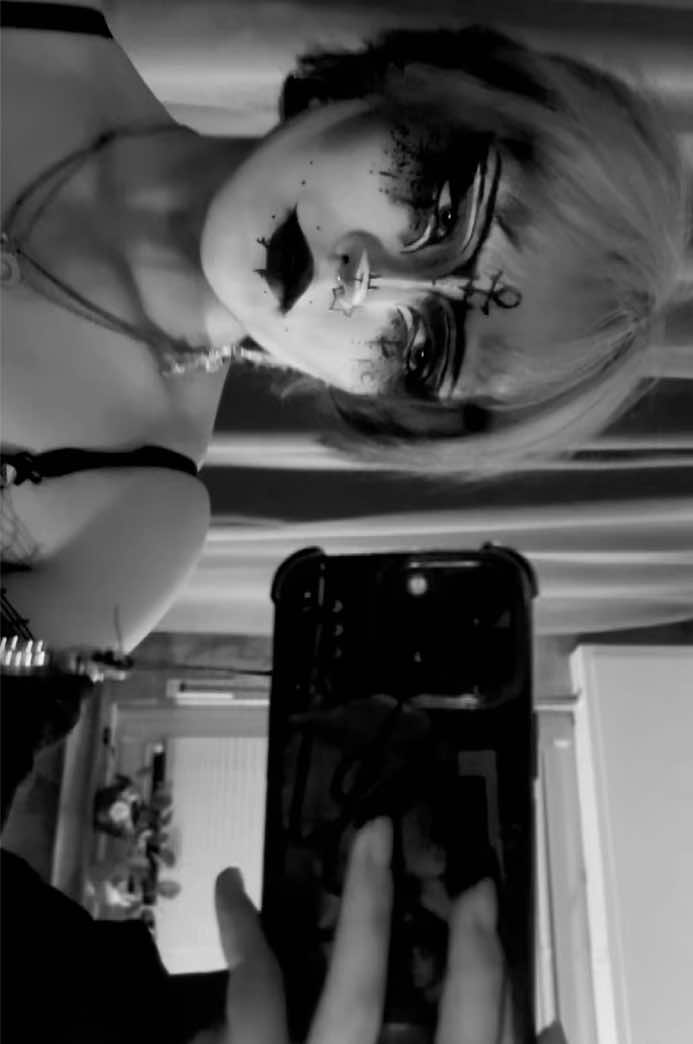 @~𝓂ℴ𝓉𝓉ℯ~