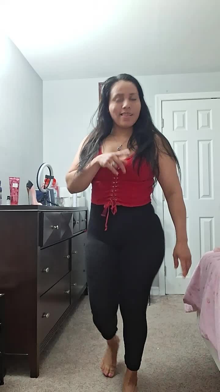 @Roxana