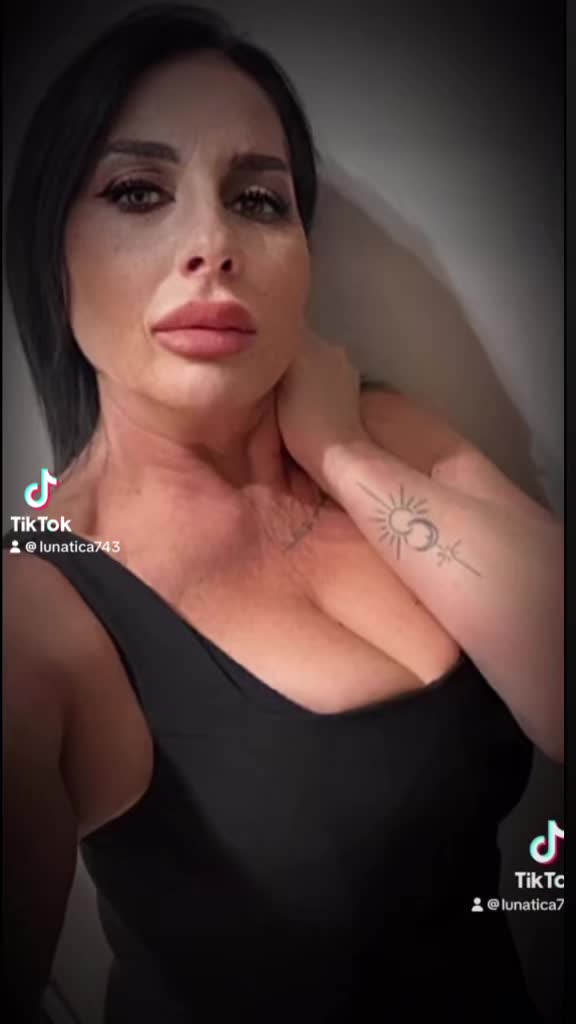 @lunatica743